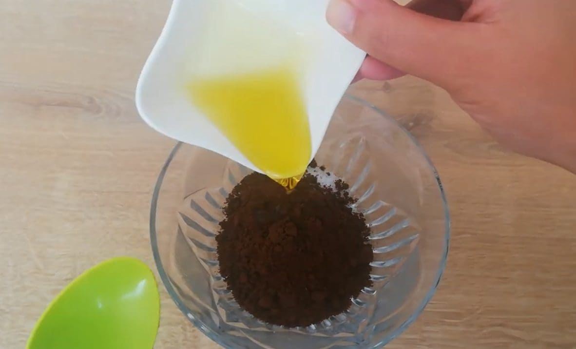 Kaffeereiniger24 Efficace polvere di pulizia, rimozione completa dei fondi di caffè, insapore e ad azione rapida, Made in Germany, 1000 g