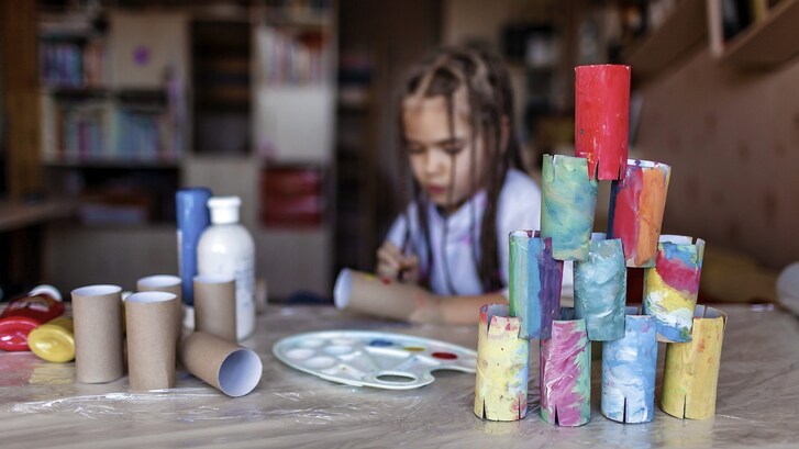 riciclo tubi carta per giocare con i bambini