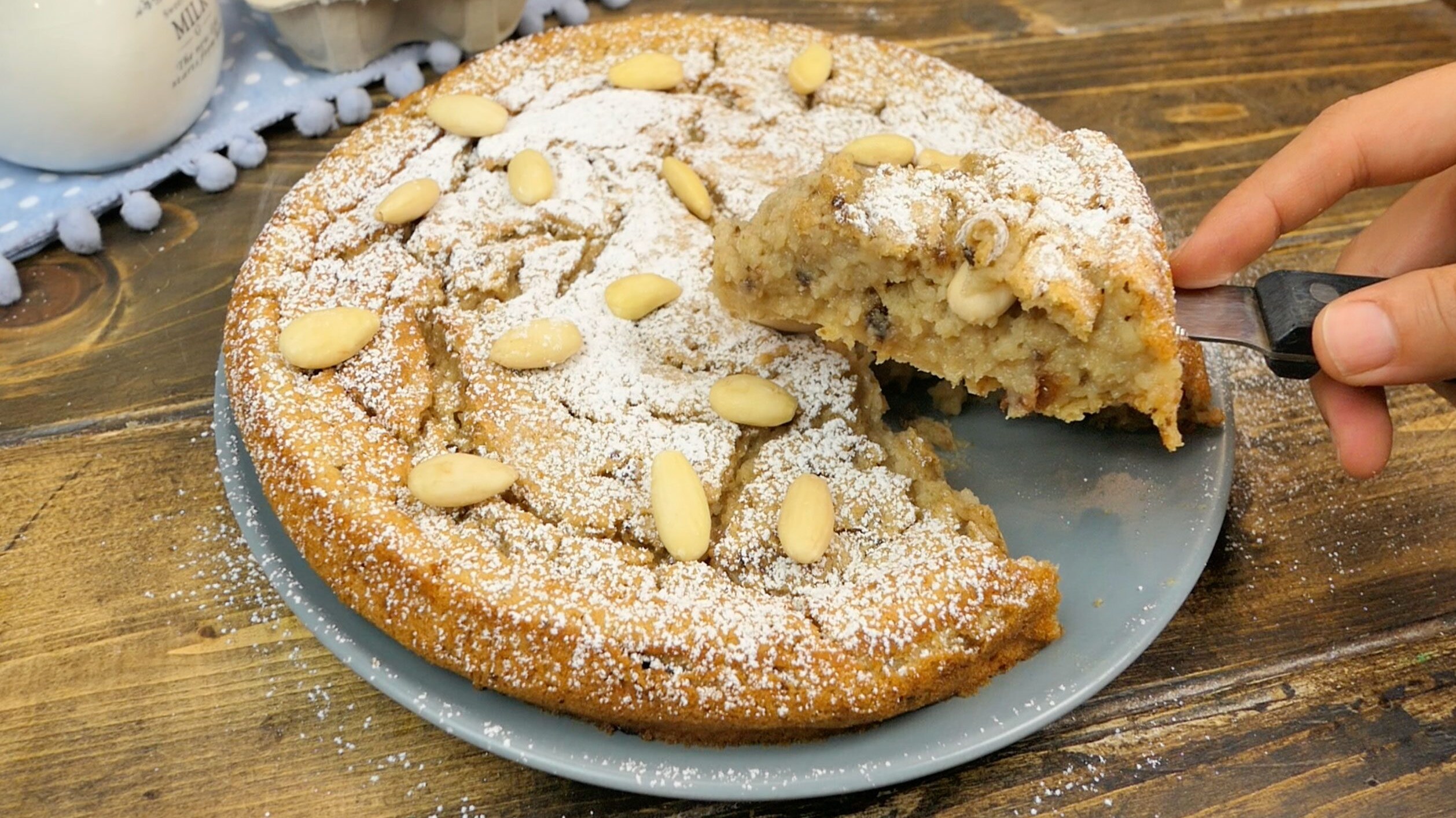 torta fatta con pane secco avanazato