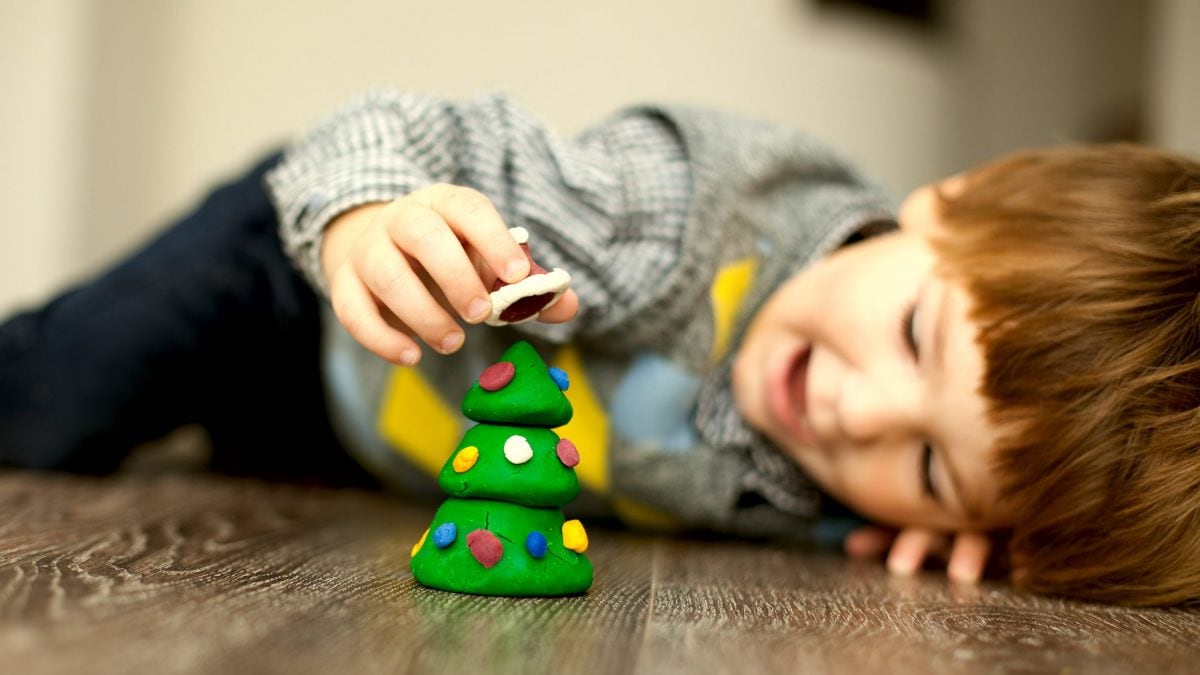 Lavoretti creativi con il play doh