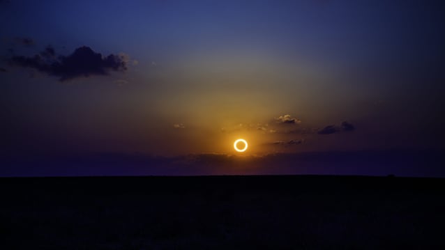eclissi-parziale-anulare-sole