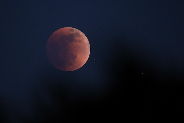 eclissi-luna-rossa-16-maggio