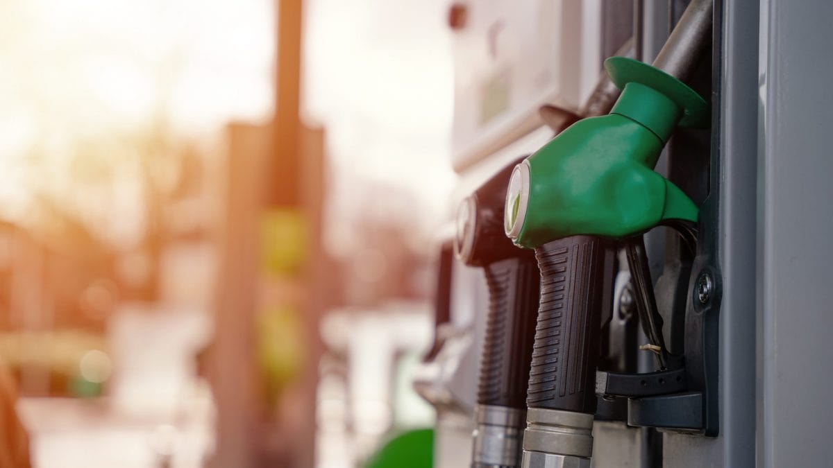 accise-benzina-governo-taglio-prezzi-trasporti-carburante-diesel