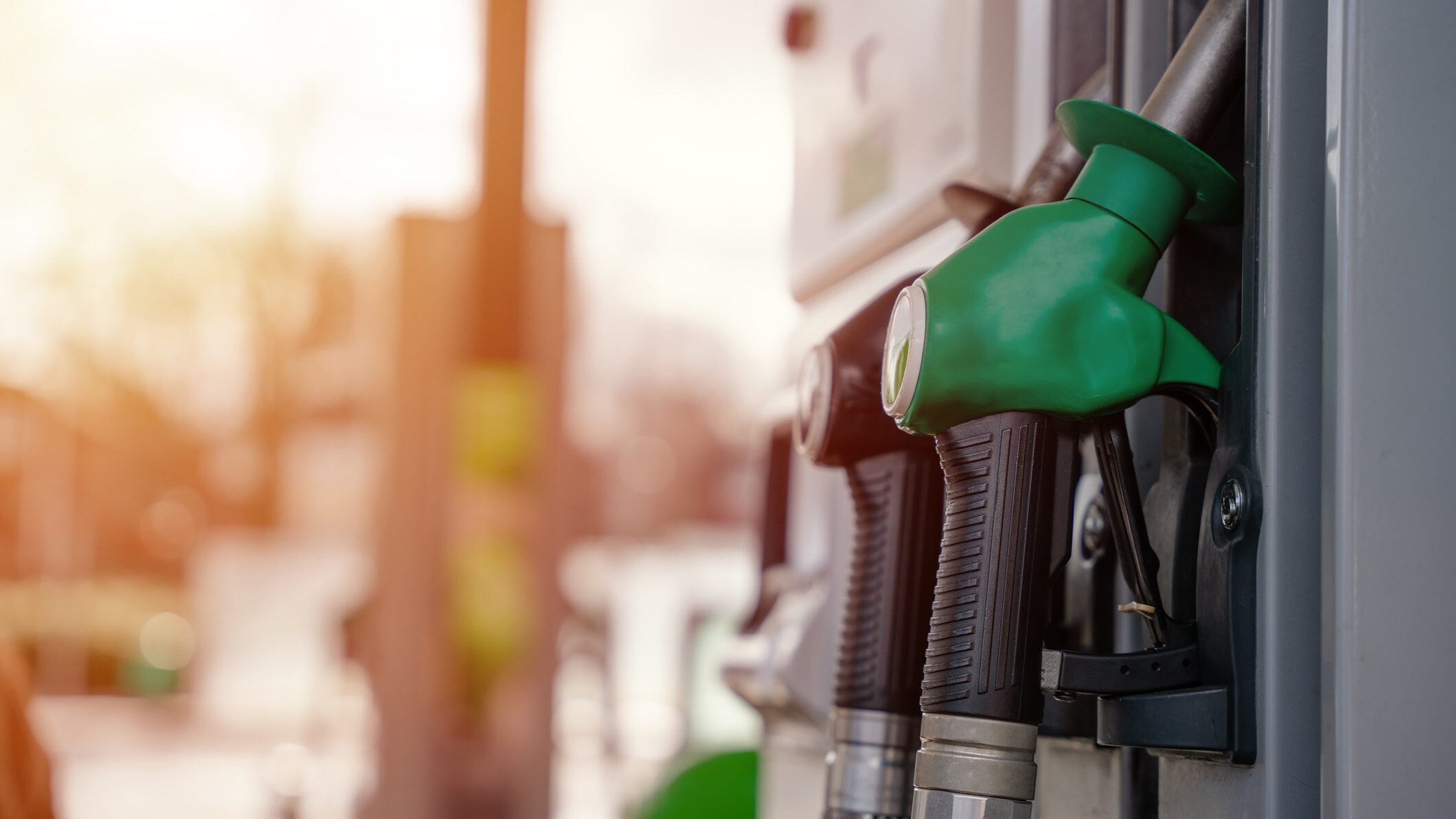 accise-benzina-governo-taglio-prezzi-trasporti-carburante-diesel