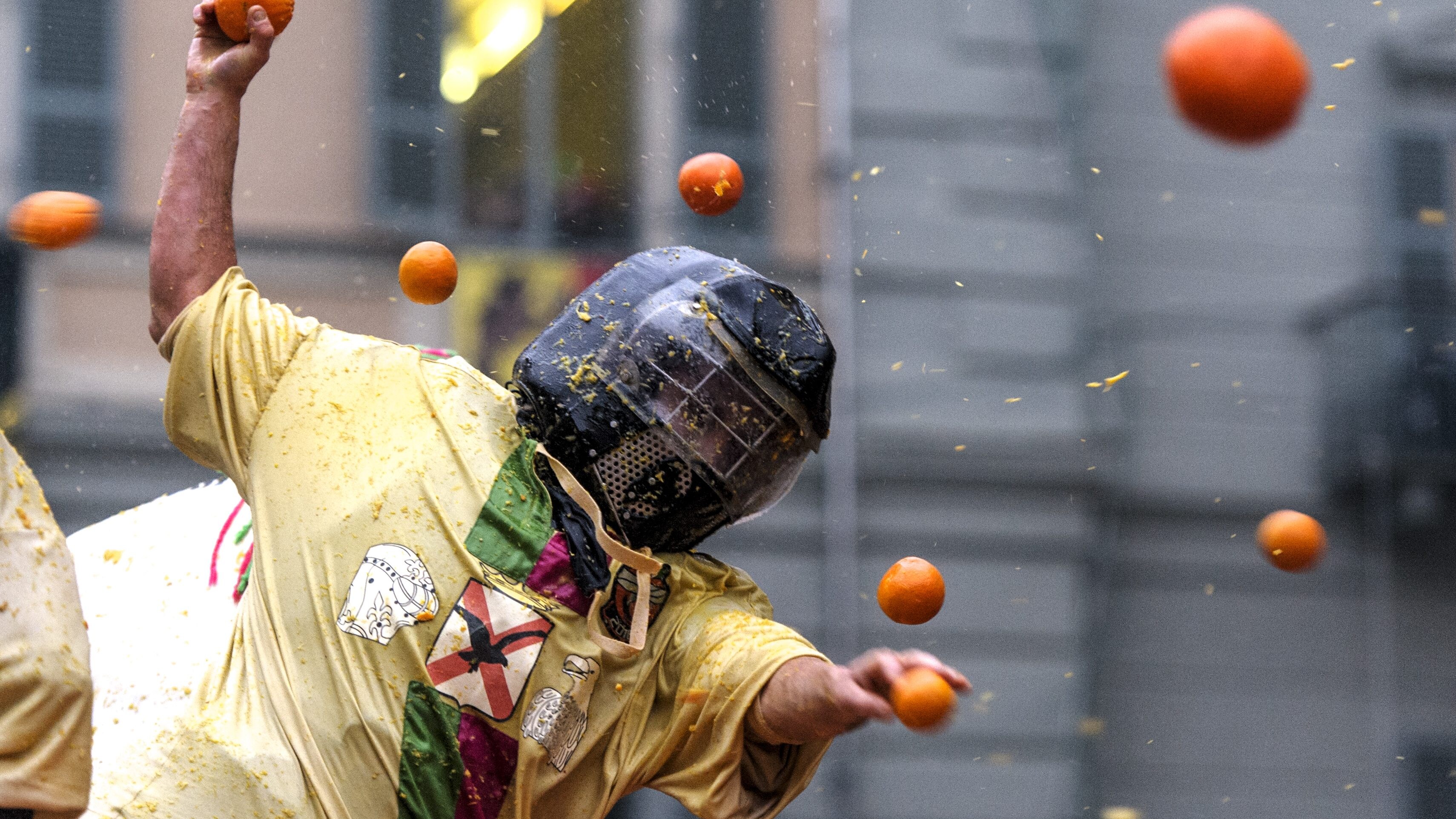 Battaglia delle arance al Carnevale di Ivrea