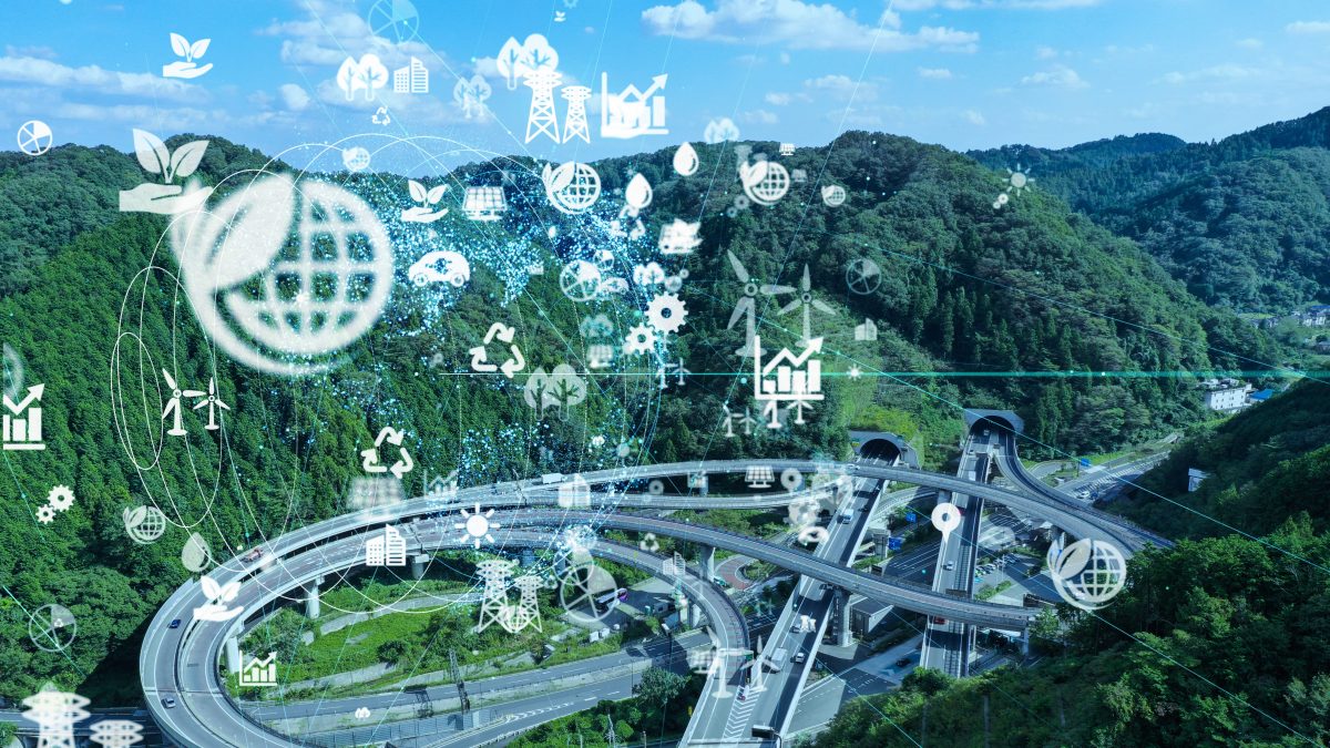 efuel-carburanti-green-diesel-benzina-auto-macchina-trasporti-efuel-italia-efuel-futuro-mobilità-sostenibile-biocarburanti-zero-emissioni-efuel-cosa-sono-cosa-servono-europa-stop-2035