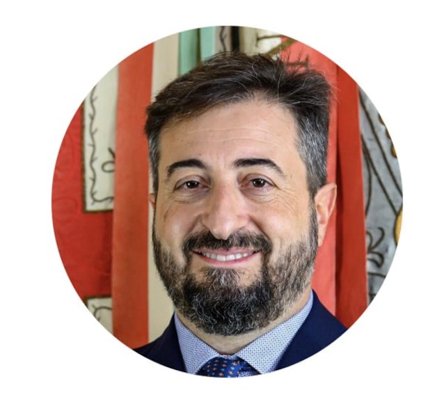 bologna-urbanew-progetti-cantieri-riqualificazione-urbana-urbanistica-landoni-assessore-città-della-conoscenza-digital-twin-linea-rossa-mobilità-riforestazione-trasporti-clima-suolo-verde