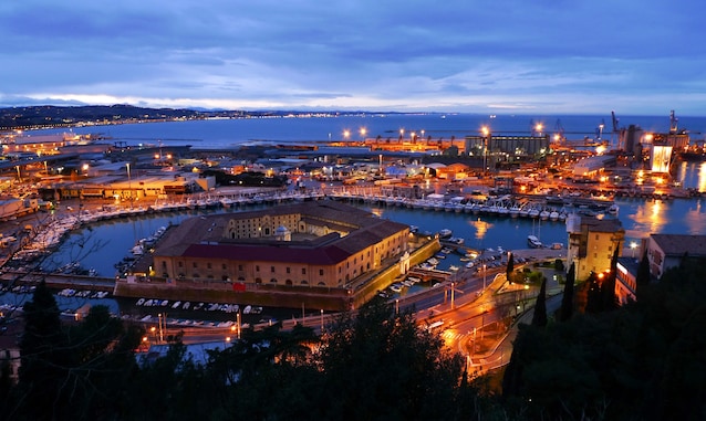 UrbaNew-summer-edition-ancona-cagliari-2030-città-sostenibilità-ambiente-green-urbanistica-trasporti-vita-quartieri-progetti-urbani-cantieri-rigenerazione-riqualificazione-urbana-foto-notizie-clima-qualità-aria-città-15-minuti
