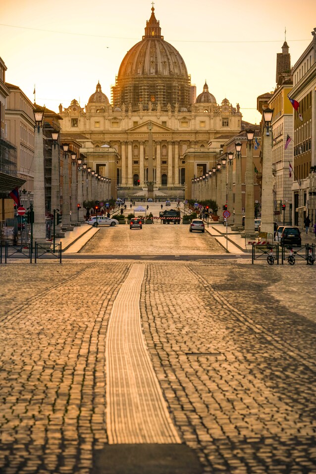 UrbaNew-roma-2030-città-capitale-italia-colosseo-giubileo-expo-san-pietro-sostenibilità-ambiente-green-urbanistica-trasporti-vita-quartieri-progetti-urbani-roma-cantieri-rigenerazione-riqualificazione-urbana-foto-metropolitana-notizie-mobilità-roma-clima-qualità-aria-rifiuti-città-15-minuti-spqr