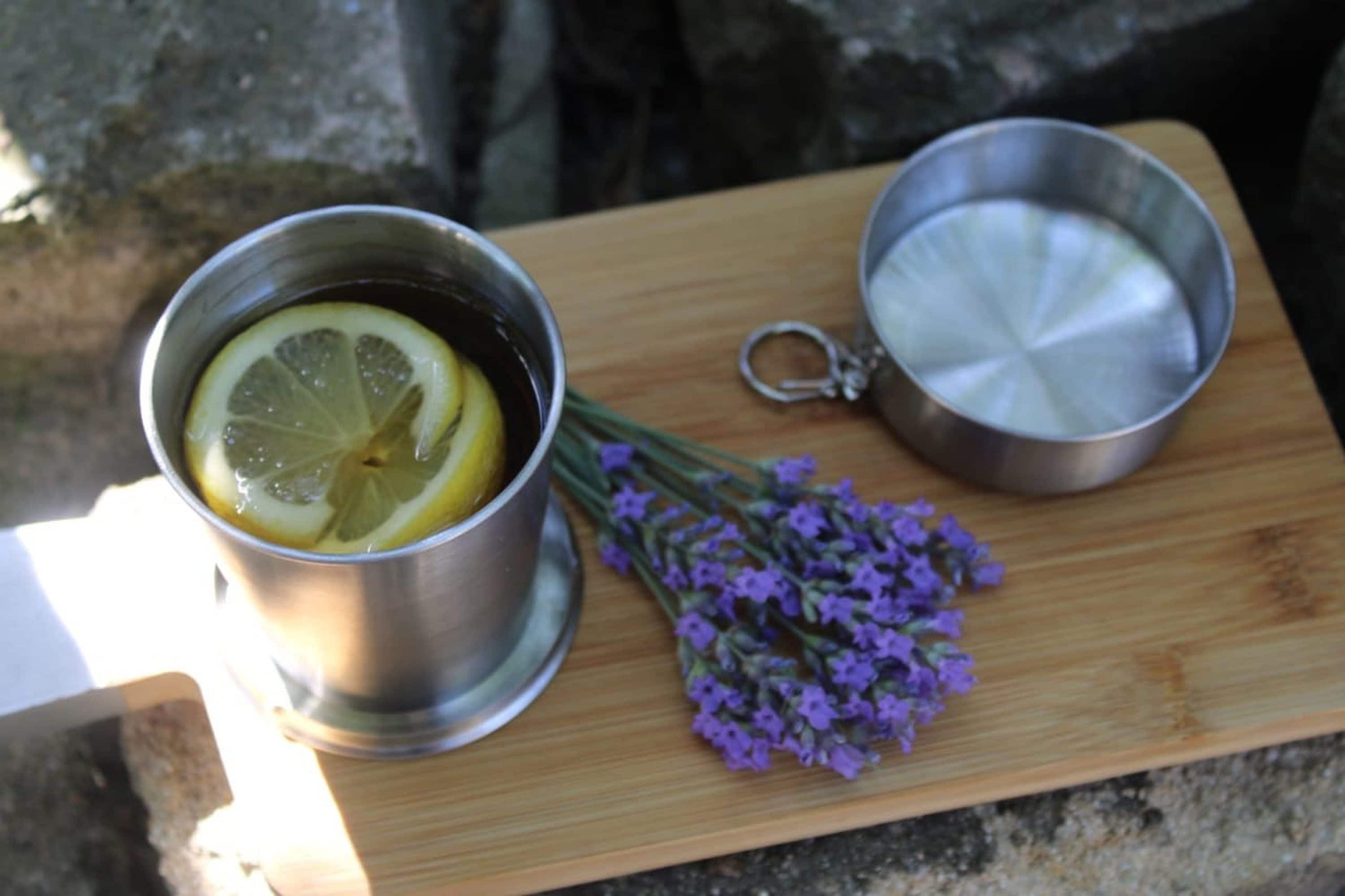 Liquore Alla Lavanda Fatto In Casa Liquore alla lavanda: la bevanda aromatica da degustare | Ohga!