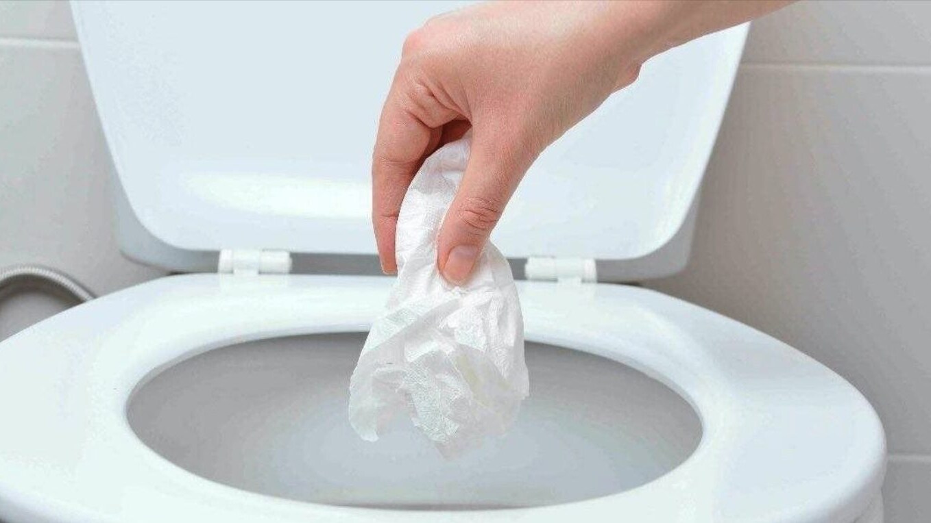 cosa non buttare nel wc